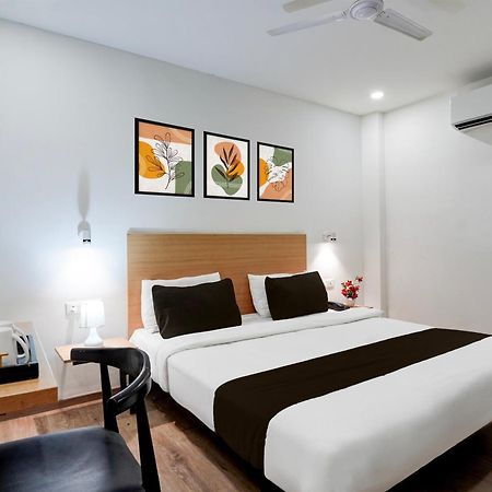 Super Townhouse Gomti Nagar Sector 6 Near Ekana Stadium ラクナウ エクステリア 写真
